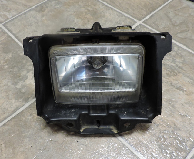 ATV Honda 350TRX 2001-03 Headlight & Cover Assembly in ATV Parts, Trailers & Accessories in St. Catharines - Image 2