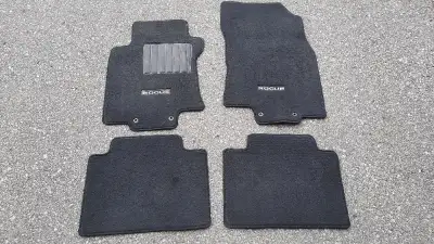 Full set of 4 Original Nissan Rogue carpet floor mats, Immaculate condition. - Custom fit for models...