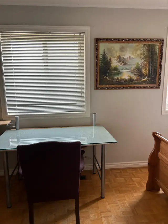 Clean quiet bright upper floor room. Eglinton and Credit Vi in Room Rentals & Roommates in Mississauga / Peel Region - Image 5
