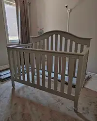 Fisher-Price convertible baby crib