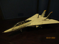 Calibre Wings: F-14A Tomcat VF-33 Starfighters Model Airplane