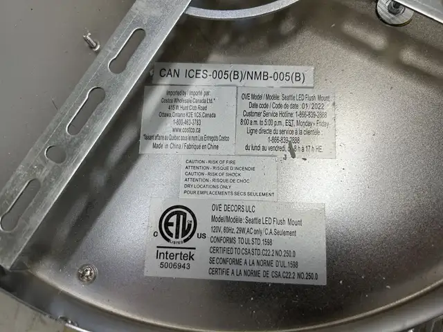 LED Light fixture in Electrical in Saskatoon - Image 4