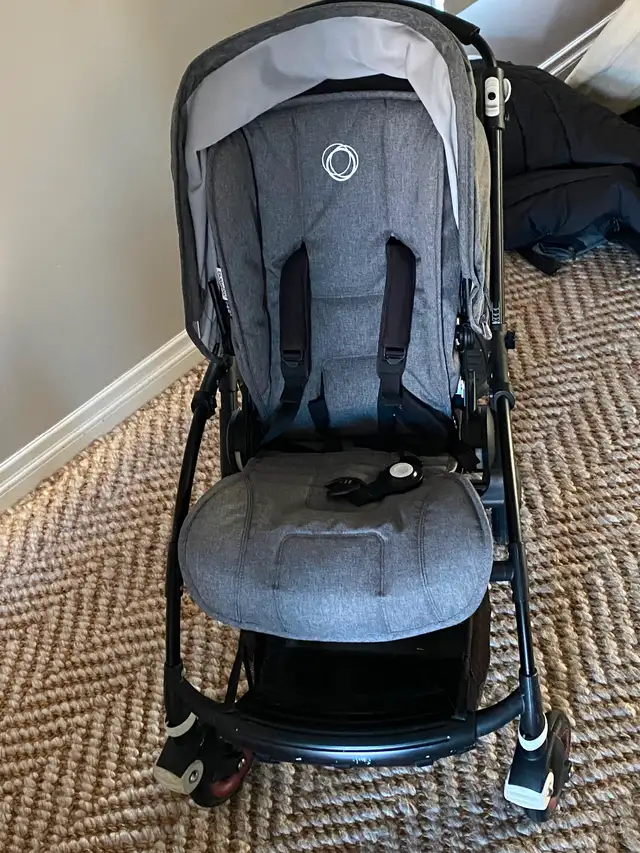 Bugaboo bee 5 Baby stroller in Strollers, Carriers & Car Seats in Markham / York Region - Image 3