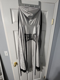 Everlast boxing robe with shorts