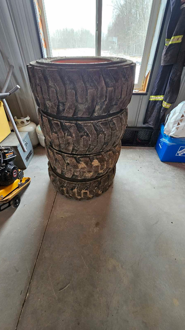 Kubota skid steer tires and rims in Other in St. Albert