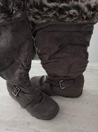 Woman's winter boots