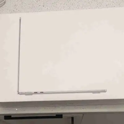 MacBook Air M3, View more