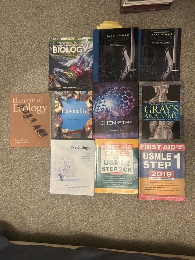 Textbooks in Textbooks in Saskatoon - Image 2