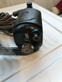 SINGER SEWING MACHINE MOTOR