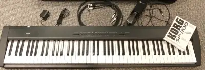 Piano numérique 88 notes KORG SP 200, View more
