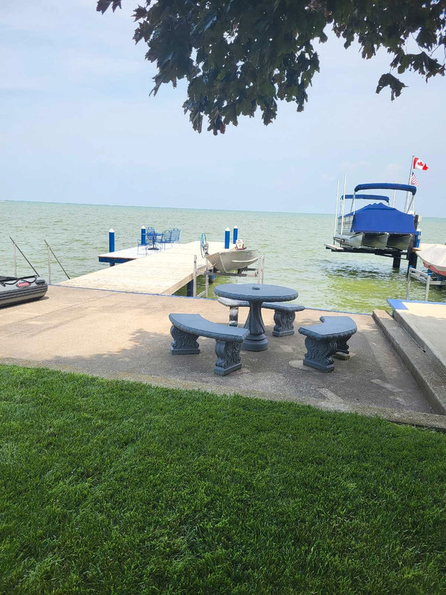 Furnished.Home on lake in Short Term Rentals in Leamington - Image 2