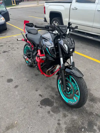 Awesome bike in mint shape never dropped Has full akro system, impaktec front cage, full metal stunt...