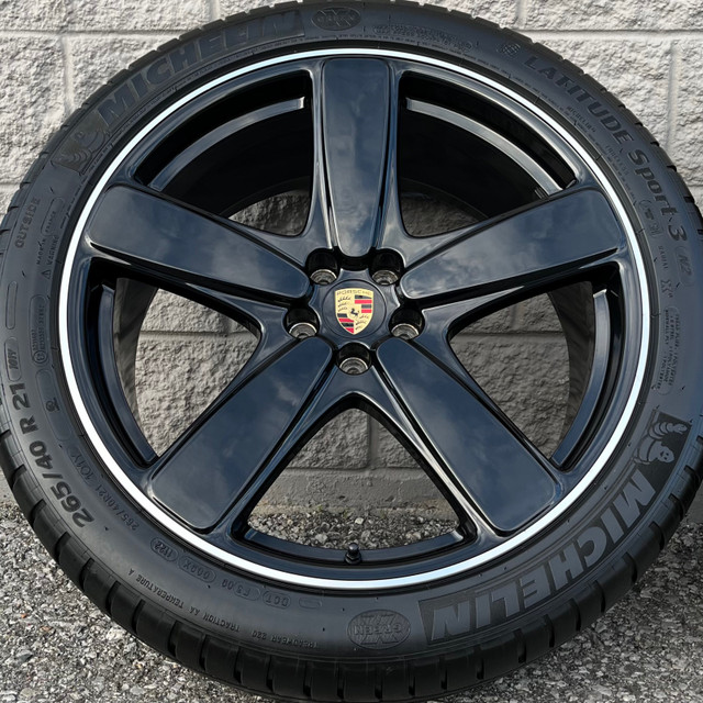 (98%) 4x Porsche Macan Turbo 21" OEM Summer Wheels Package in Tires & Rims in City of Toronto - Image 2