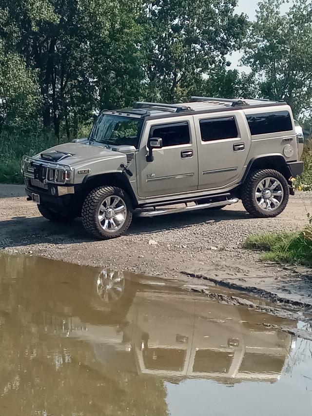 Hummer H2 — photo 3