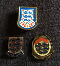 3 Vintage ENGLAND FOOTBALL (Soccer) BADGES PINS