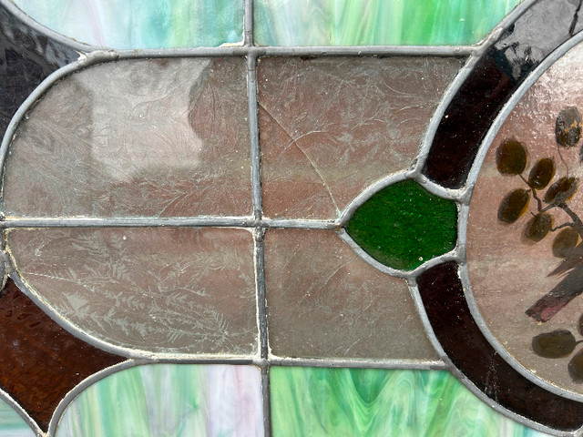 Antique stained glass window in Arts & Collectibles in City of Toronto - Image 3
