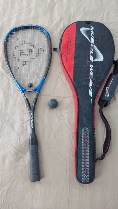 Squash Racquet - Dunlop Max Carbon 520, View more