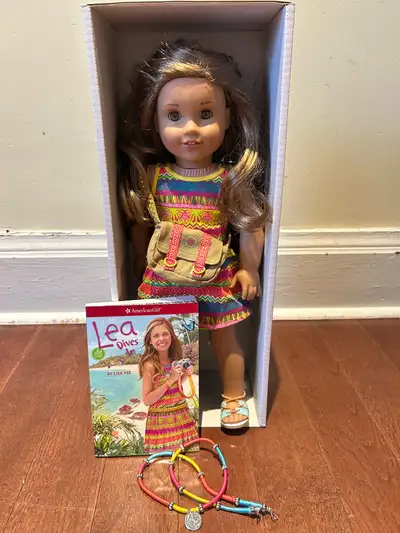 New in Box LEA CLARK American Girl DOLL w/ BOOK, BAG, NECKLACE, View more