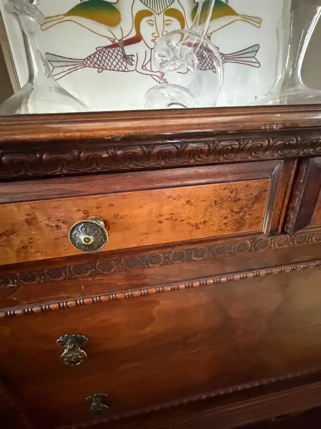 Antique Dining  Room Set with Sideboard in Dining Tables & Sets in City of Toronto - Image 10