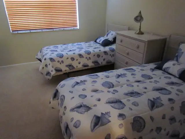 Naples, Florida, Lovely Condo in Florida in Canada - Image 3