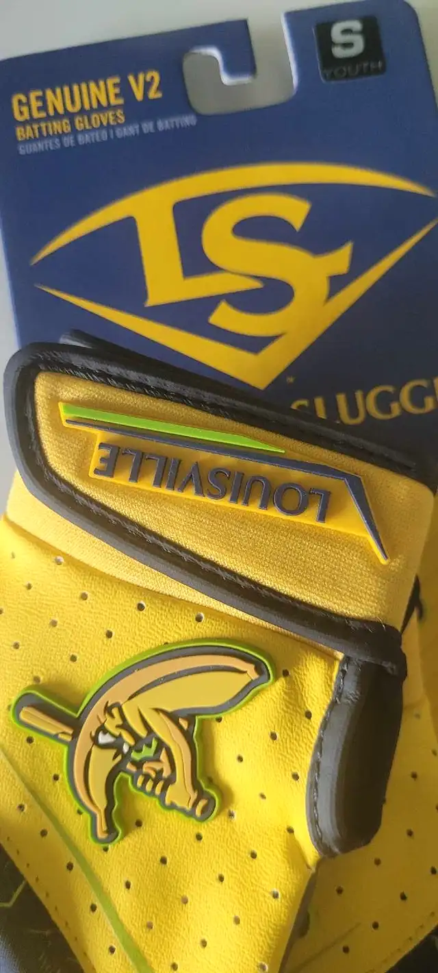 Louisville Savannah Bananas V2 Youth Batting Gloves in Baseball & Softball in City of Toronto - Image 3