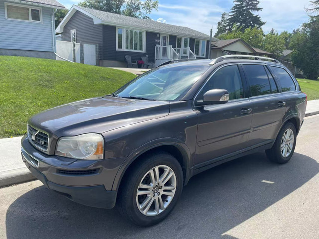For Sale: 2007 Volvo XC90 4.4L V8 AWD in Cars & Trucks in Edmonton