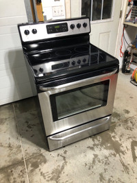 Stainless Steel Stove - SELF CLEAN