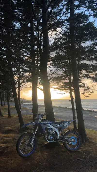 selling my 2020 yz250f. Bike has 67.0 hours -oil just changed -shims were adjusted at around 60 hour...