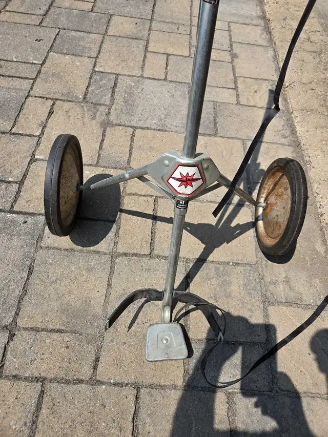Retro GOLF CART in Golf in Ottawa - Image 3