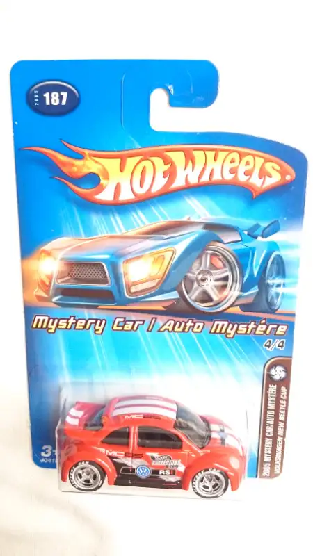HOT WHEELS VOLKSWAGEN BEETLE CUP W/RR 2005 MYSTERY CAR DIECAST in Arts & Collectibles in Mississauga / Peel Region - Image 3