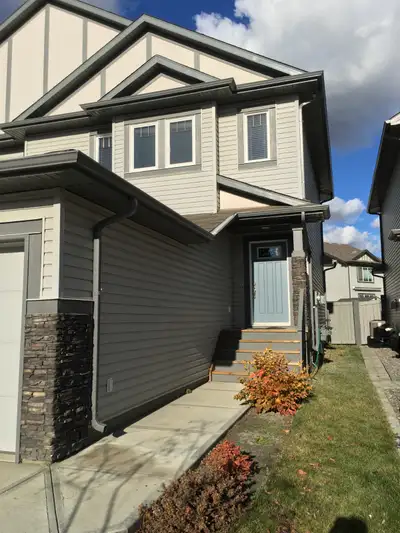 Bright Spacious 3-Bed Duplex with Modern Finishes in Windermere