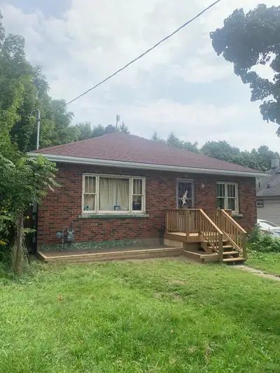 Renting out a one bedroom in a shared amenity for June 1st located near Food Basics. Utilities are a...