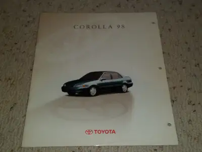 For sale is a 1998 Toyota Corolla color brochure 15 pages. Good condition!! Measures 11" x 9.75" Has...