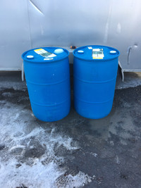 Barils de plastique 55 Gallons Bleu