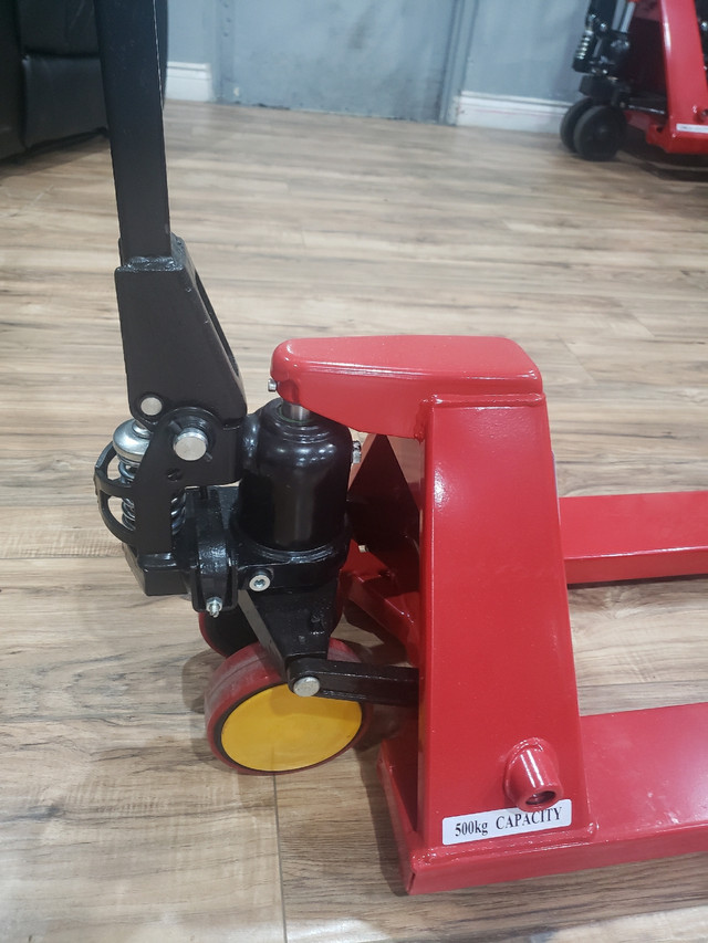 Mini small pallet jack pump truck transpalette jigger  in Other Business & Industrial in City of Toronto - Image 3