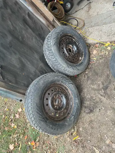 Good condition winter rims and tires. 215/70R16, 5x114.3. Decent Tread good for couple more seasons.