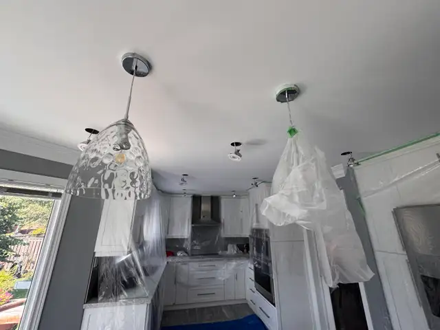 painting414906103754270724