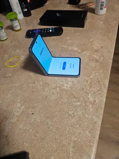Samsung galaxy zflip 6, View more