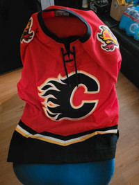 Calgary flames jersey 