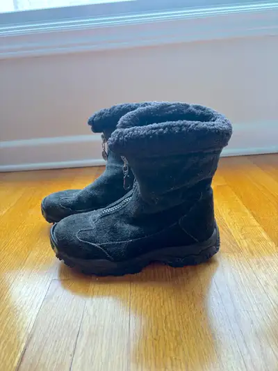 Women's Kamik Winter Boots, Size 7, View more