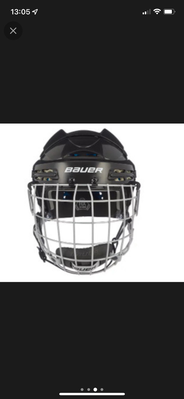 Bauer Hockey Helmet Combo in Hockey in Oshawa / Durham Region