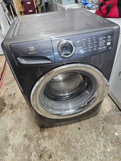 Top of line washer on sale pick up downtown, hamilton location message.If interested 289-788-2864