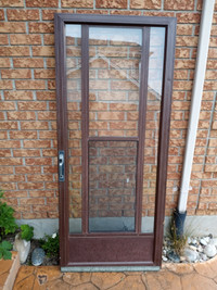 Screen door