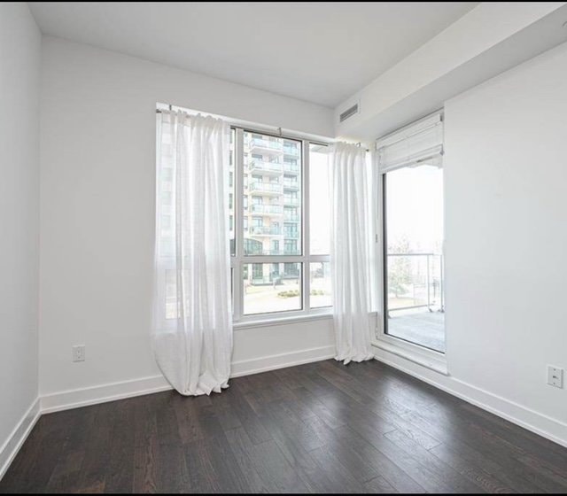 Beautiful Condo For Lease 4