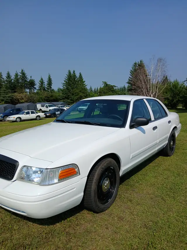 2010 Ford Crown Victoria Police Package