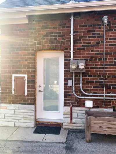 Beautiful, Newly Renovated Rental On Lower Level With Separate Side Entry That Leads Into The Open C...