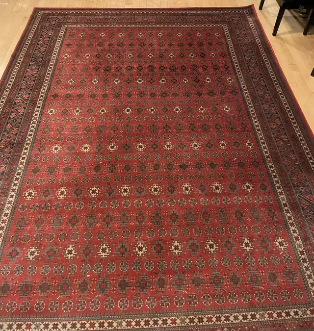 Area Rug / Carpet 8x11 in Rugs, Carpets & Runners in Markham / York Region - Image 2