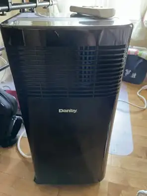 Climatiseur portatif Danby 9 000BTU avec tuyau, View more