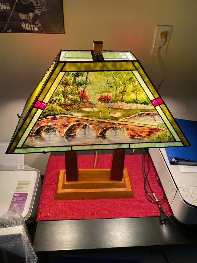 Rare Augusta National  12th Hole Golf Stain Glass Lamp 22” in Indoor Lighting & Fans in Hamilton - Image 2