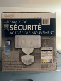 Lampe de sécurité extérieur 